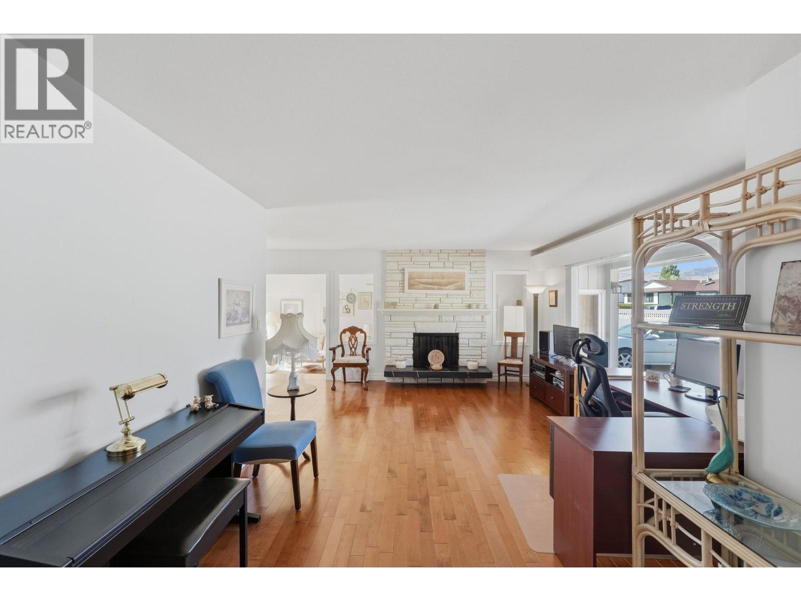 22 Solana Key Court, Osoyoos, British Columbia  V0H 1V3 - Photo 10 - 10398700