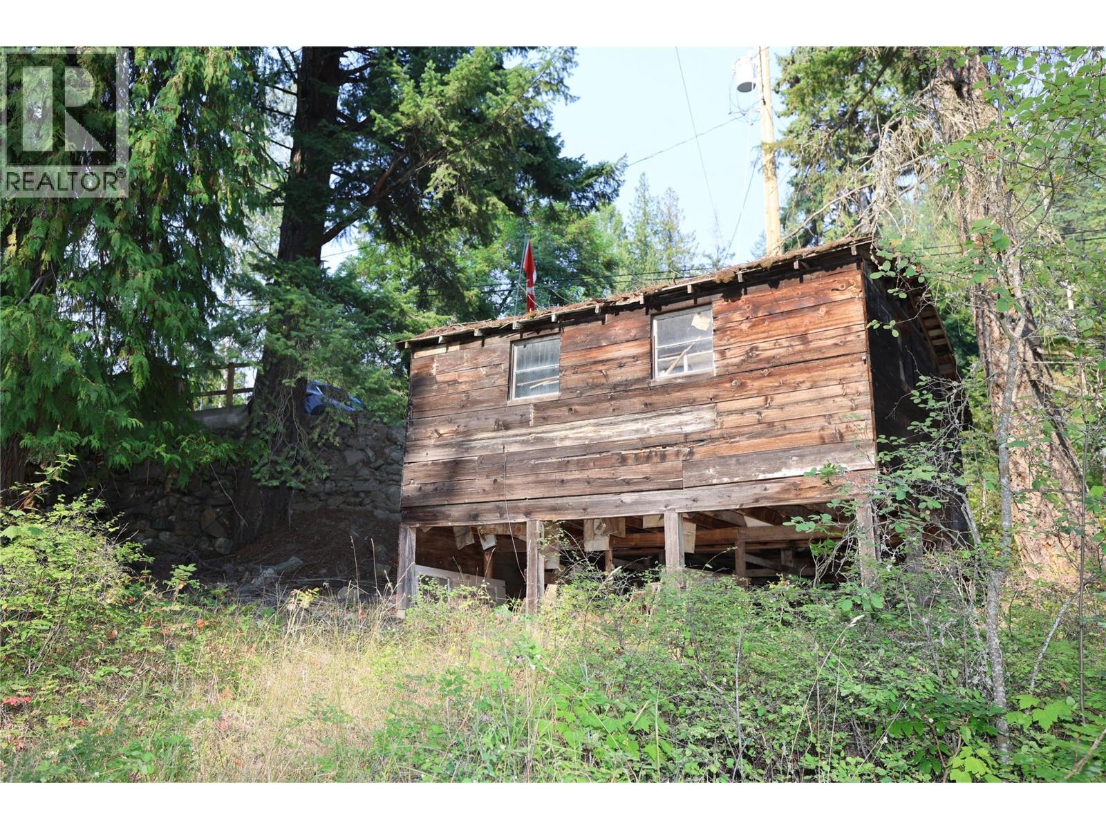 11993 Highway 3a, Destiny Bay, British Columbia  V0B 1A3 - Photo 30 - 10398420
