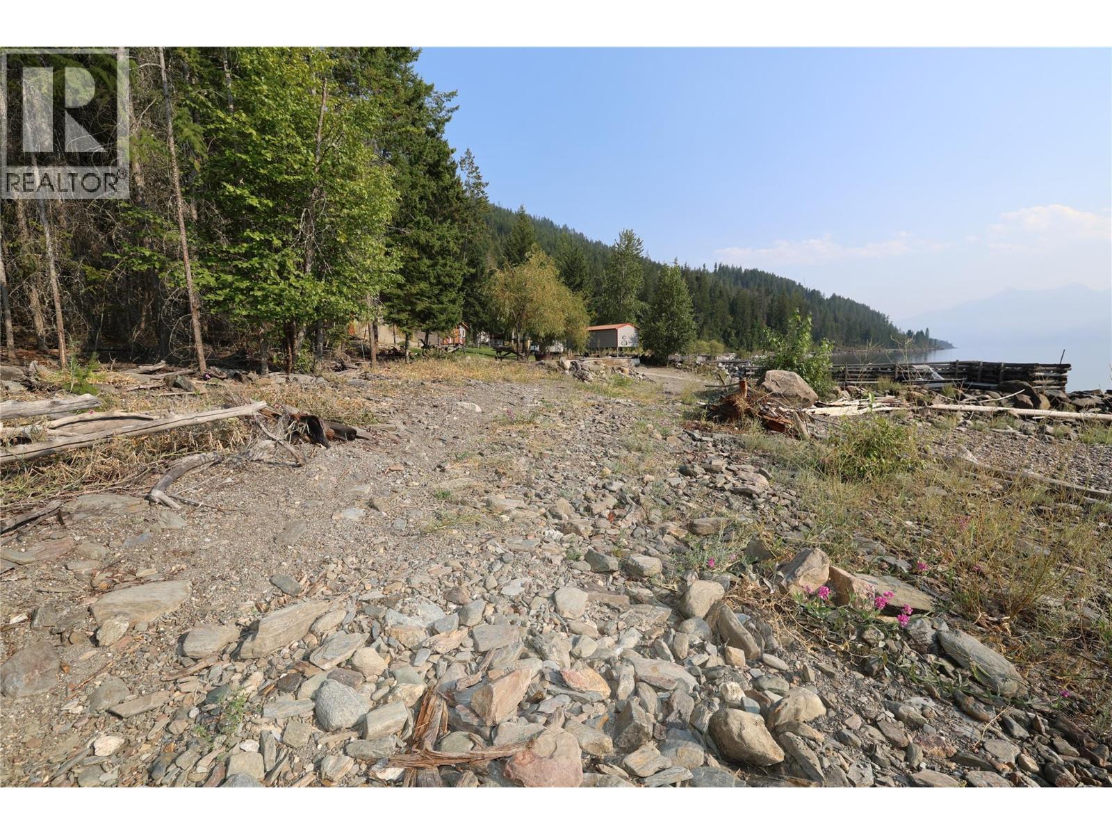 11993 Highway 3a, Destiny Bay, British Columbia  V0B 1A3 - Photo 4 - 10398420