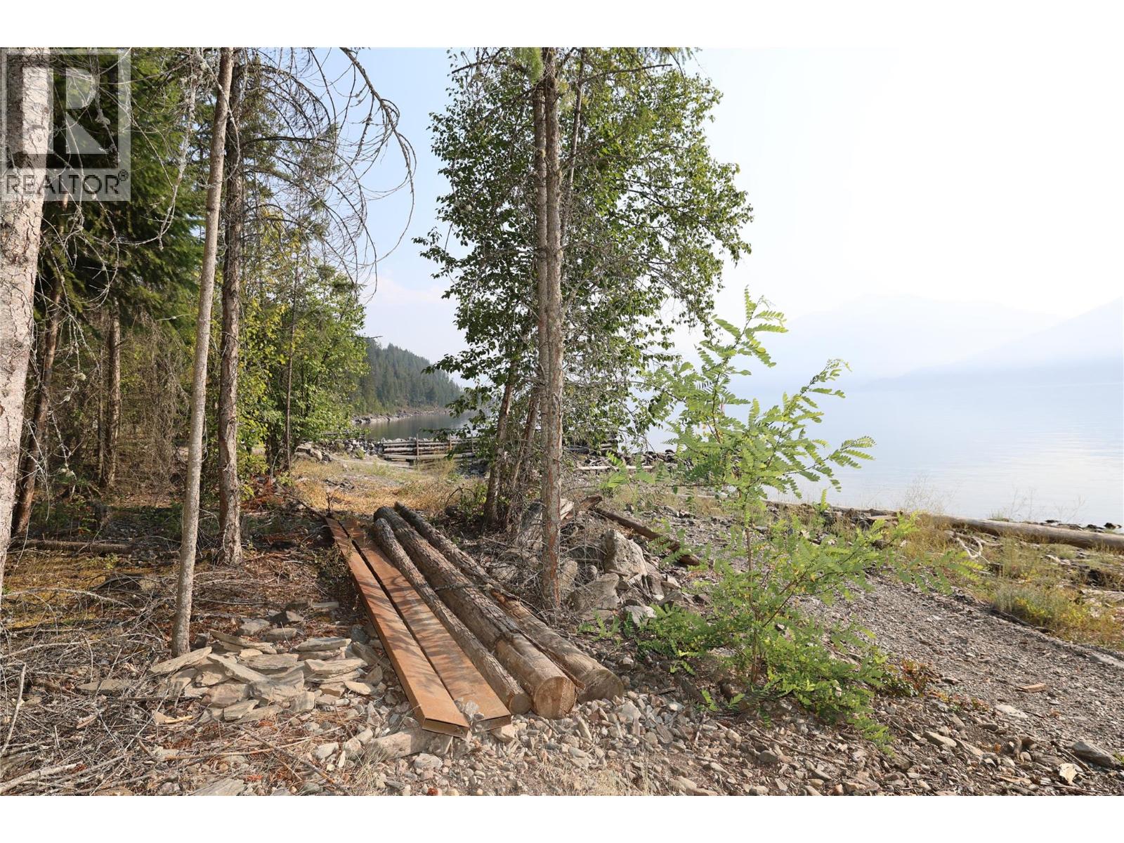 11993 Highway 3a, Destiny Bay, British Columbia  V0B 1A3 - Photo 8 - 10398420
