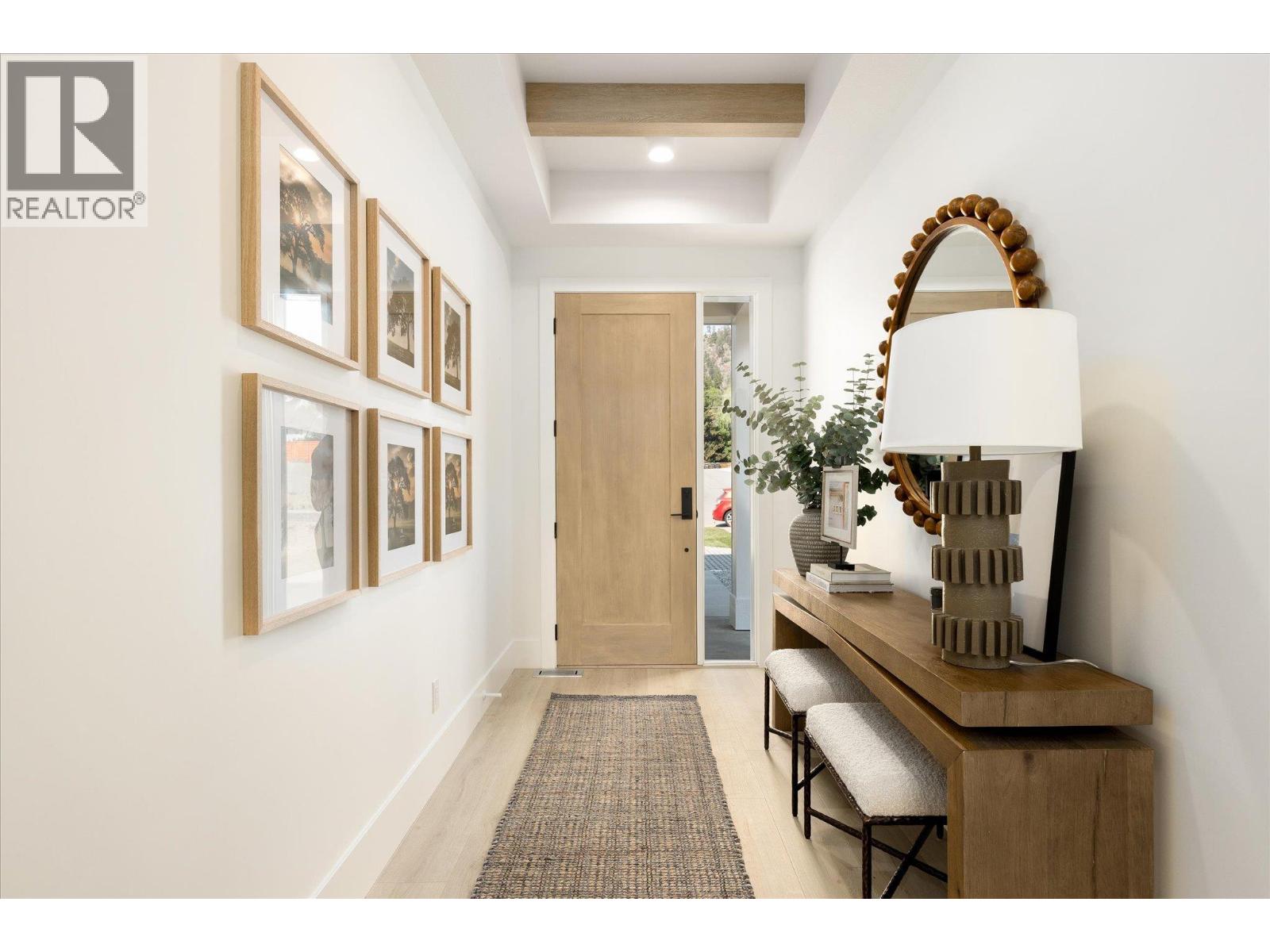 6181 Brigade Court, Peachland, British Columbia  V0H 1X7 - Photo 3 - 10398909