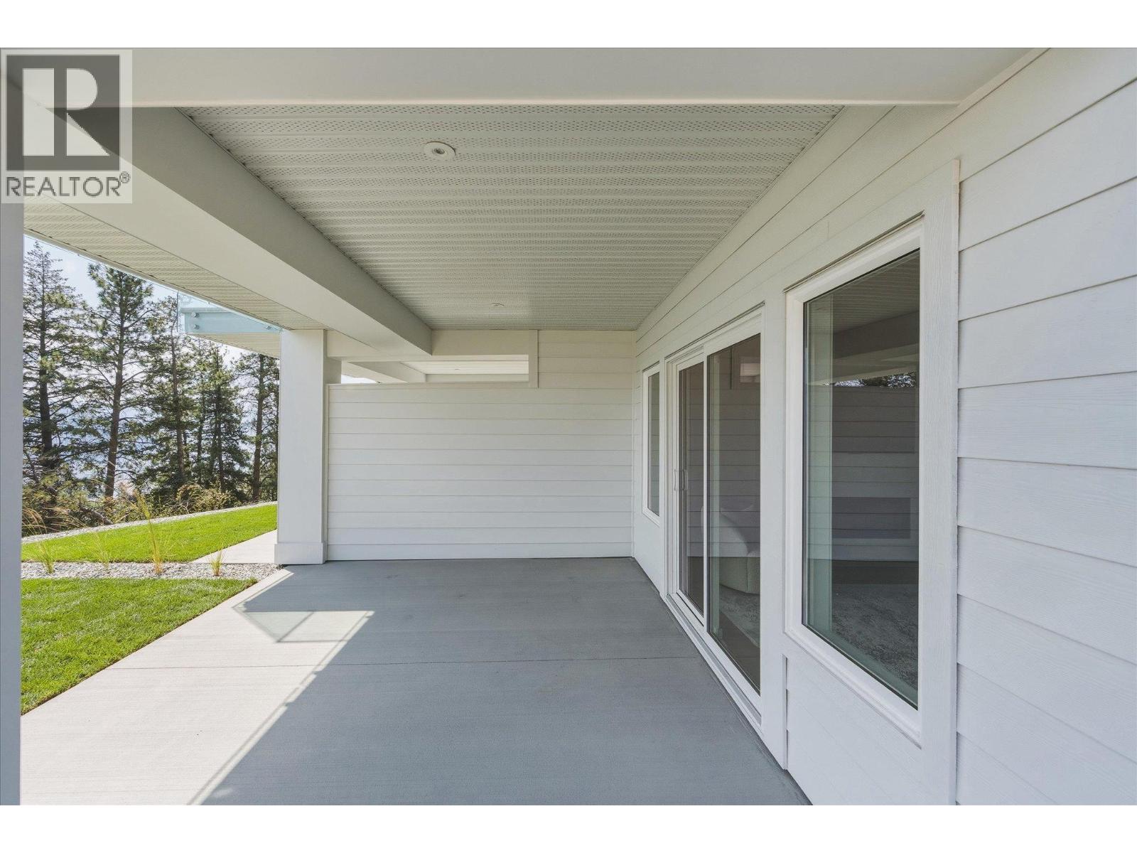 6181 Brigade Court, Peachland, British Columbia  V0H 1X7 - Photo 45 - 10398909