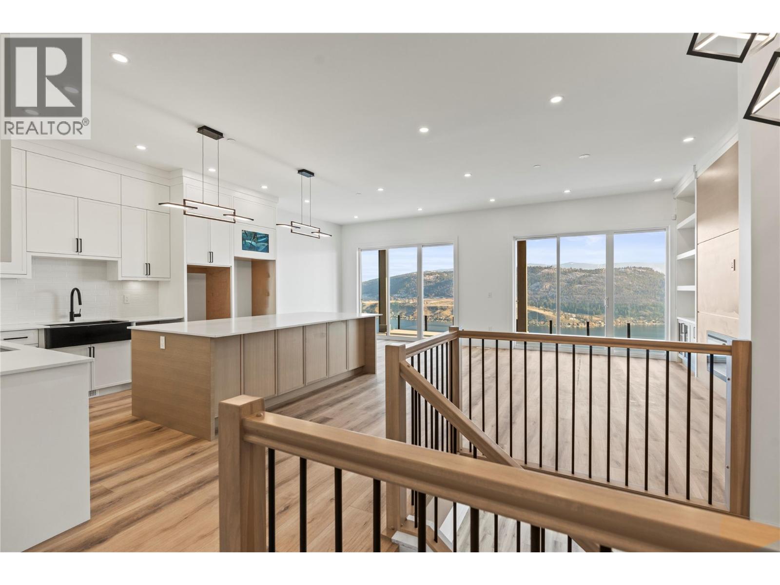 8948 Tavistock Road, Vernon, British Columbia  V1H 2L4 - Photo 10 - 10398898