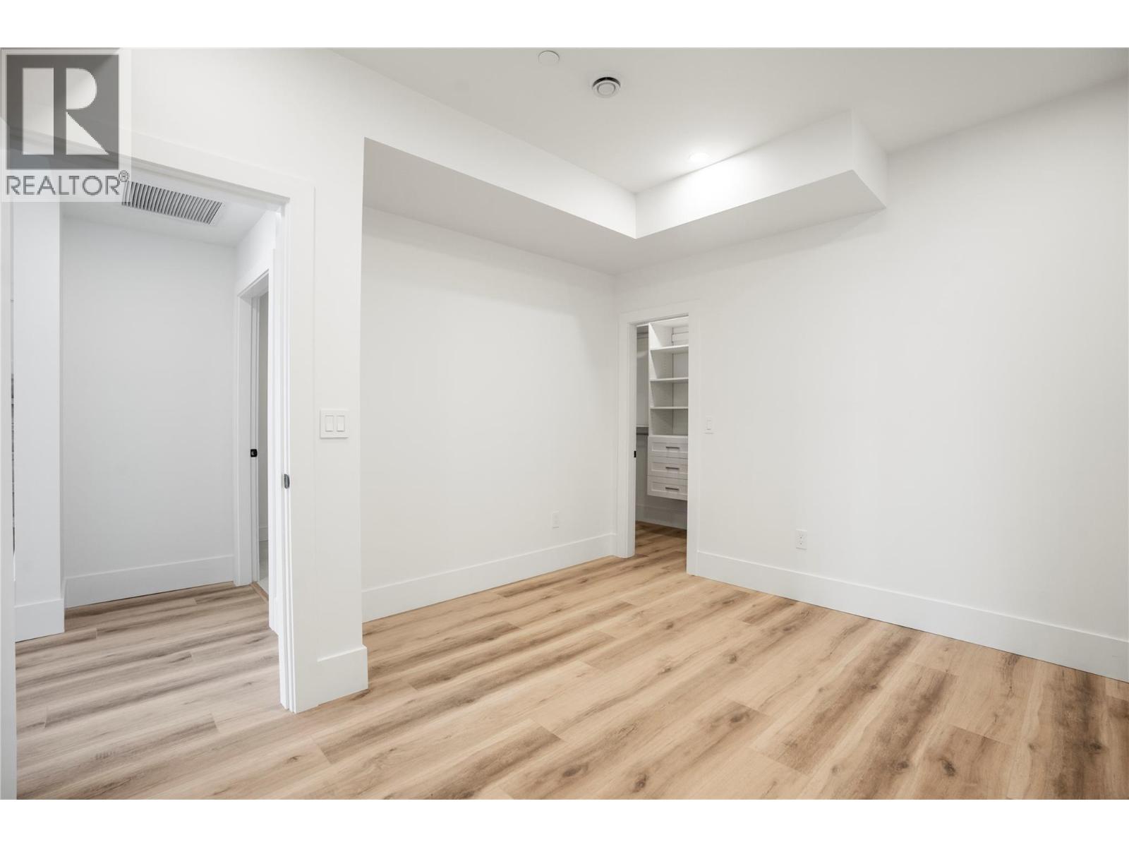 8948 Tavistock Road, Vernon, British Columbia  V1H 2L4 - Photo 37 - 10398898