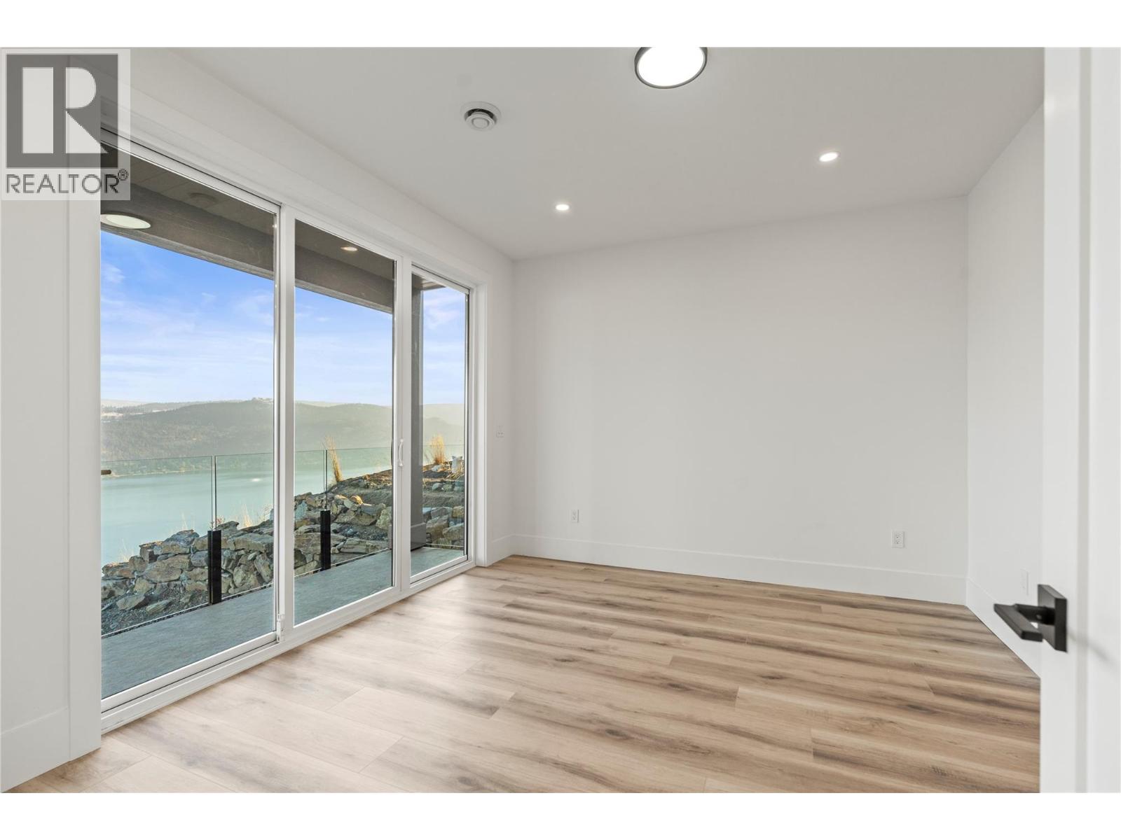8948 Tavistock Road, Vernon, British Columbia  V1H 2L4 - Photo 44 - 10398898