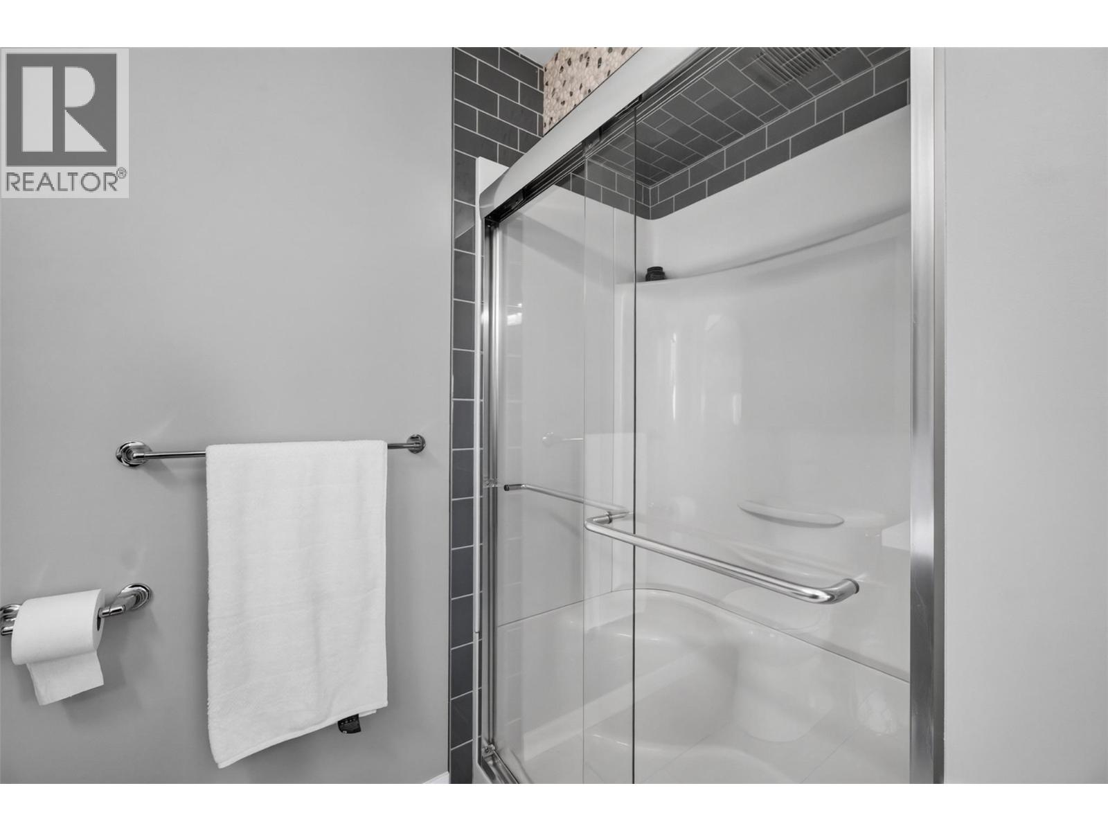 2592 Alpen Paradies Road Unit# 38, Blind Bay, British Columbia  V0E 1H1 - Photo 37 - 10398814