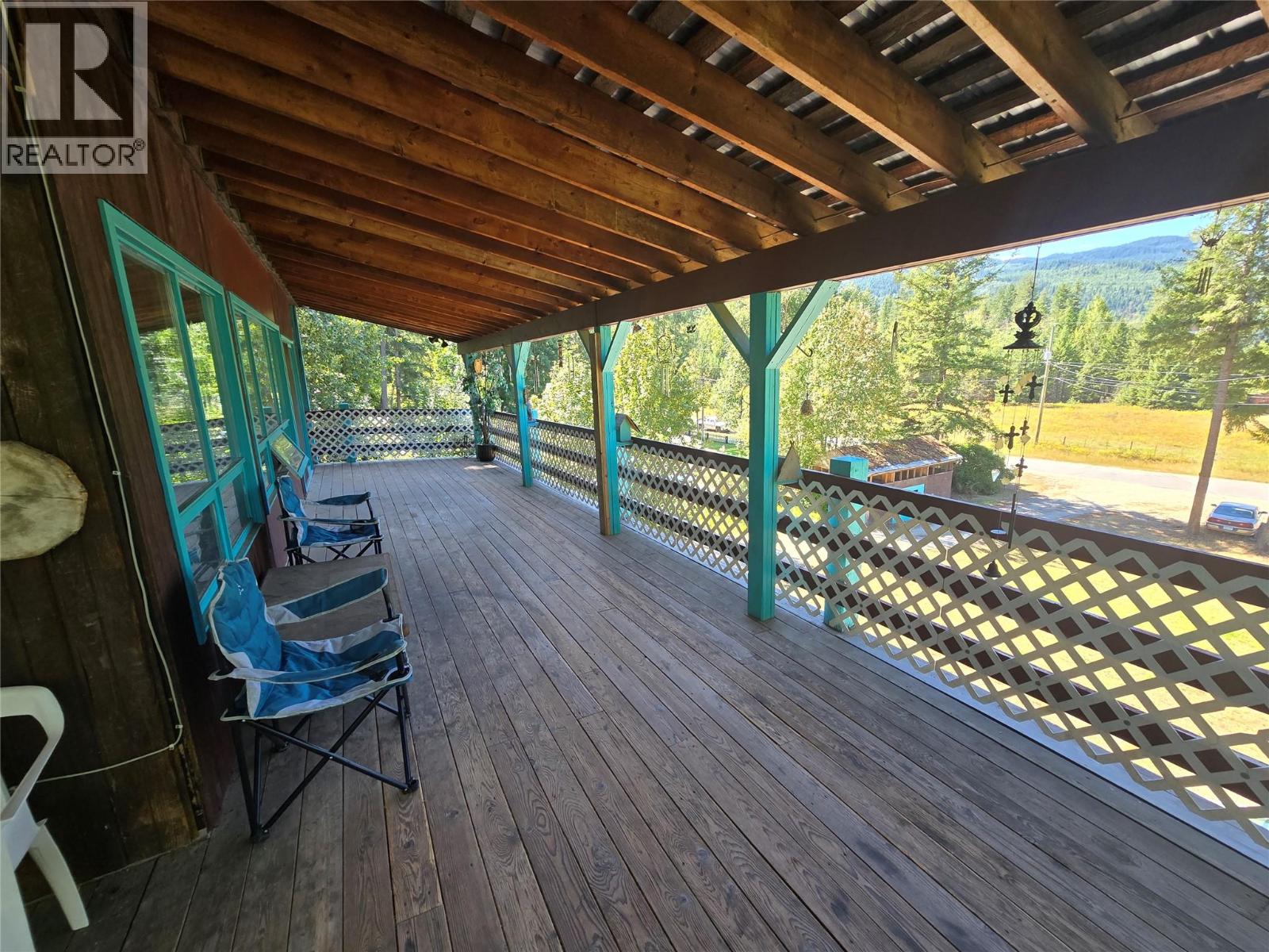 1037 Raft River Road, Clearwater, British Columbia  V0E 1N1 - Photo 24 - 10398907