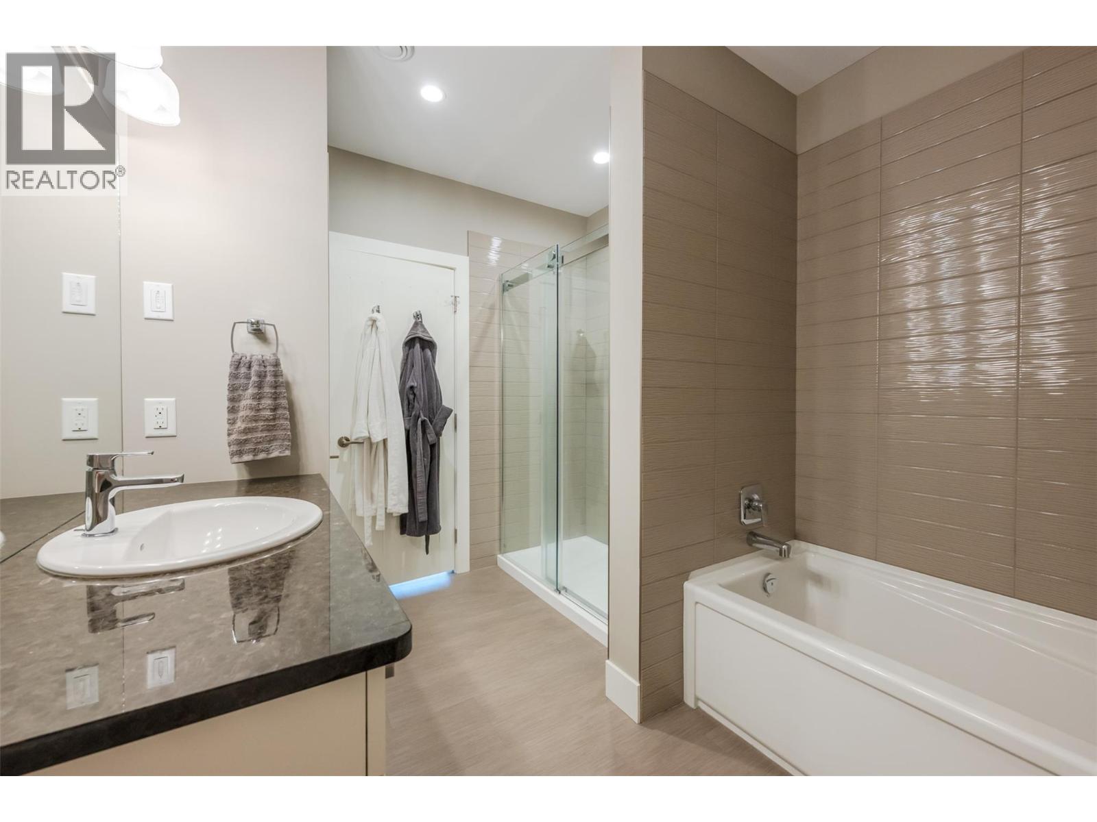 2498 Winifred Road, Naramata, British Columbia  V0H 1N1 - Photo 48 - 10398892