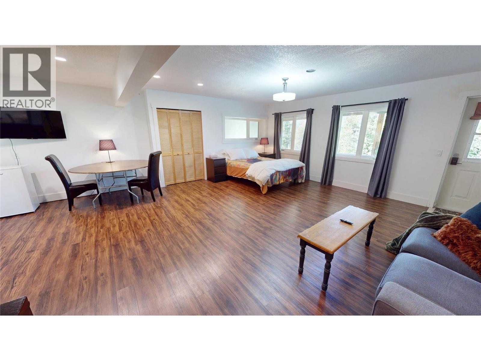 3934 Cokato Road, Fernie, British Columbia  V0B 1M4 - Photo 31 - 10397462