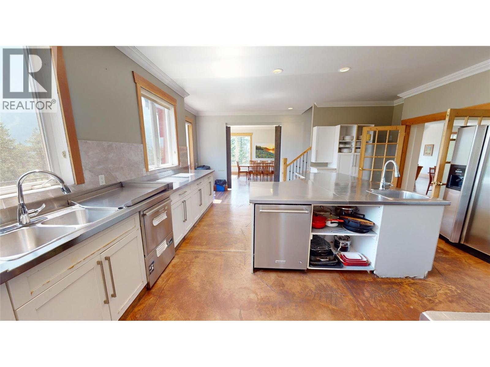 3934 Cokato Road, Fernie, British Columbia  V0B 1M4 - Photo 6 - 10397462