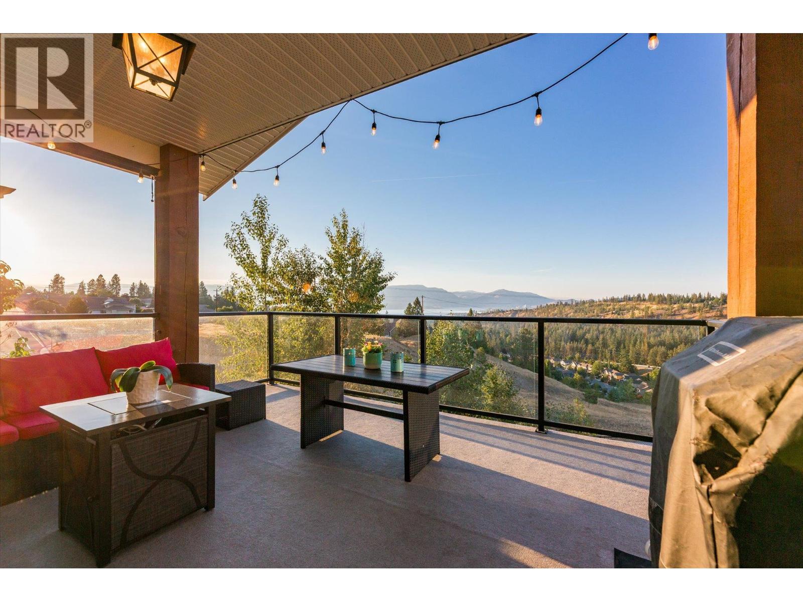 1160 Goldfinch Place, Kelowna, British Columbia  V1W 5M1 - Photo 14 - 10398822