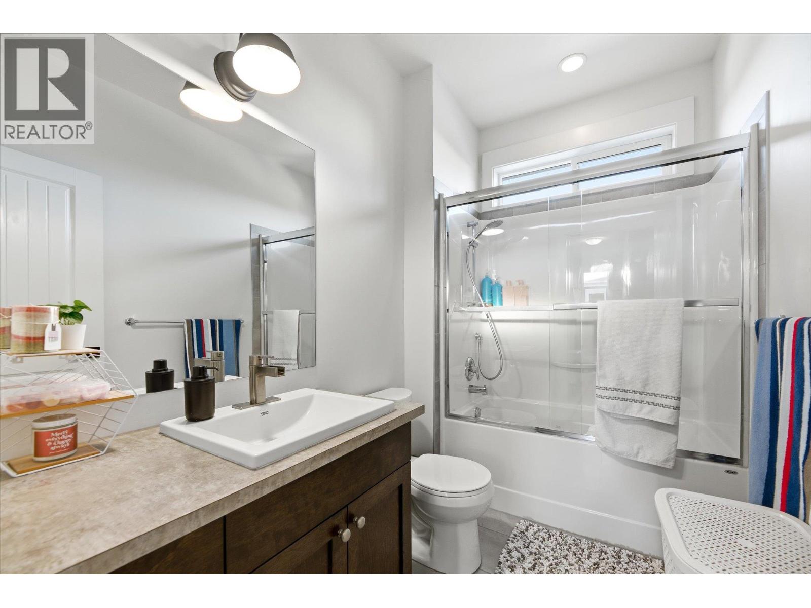 1160 Goldfinch Place, Kelowna, British Columbia  V1W 5M1 - Photo 37 - 10398822