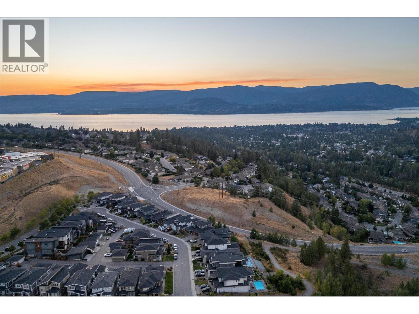 1160 Goldfinch Place, Kelowna, British Columbia  V1W 5M1 - Photo 71 - 10398822