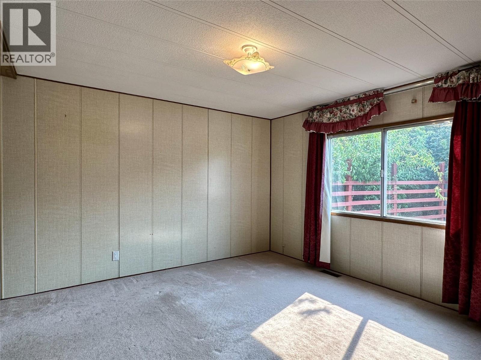 308 15401 Kalamalka Road, Vernon, British Columbia  V1H 2A7 - Photo 15 - 10397444