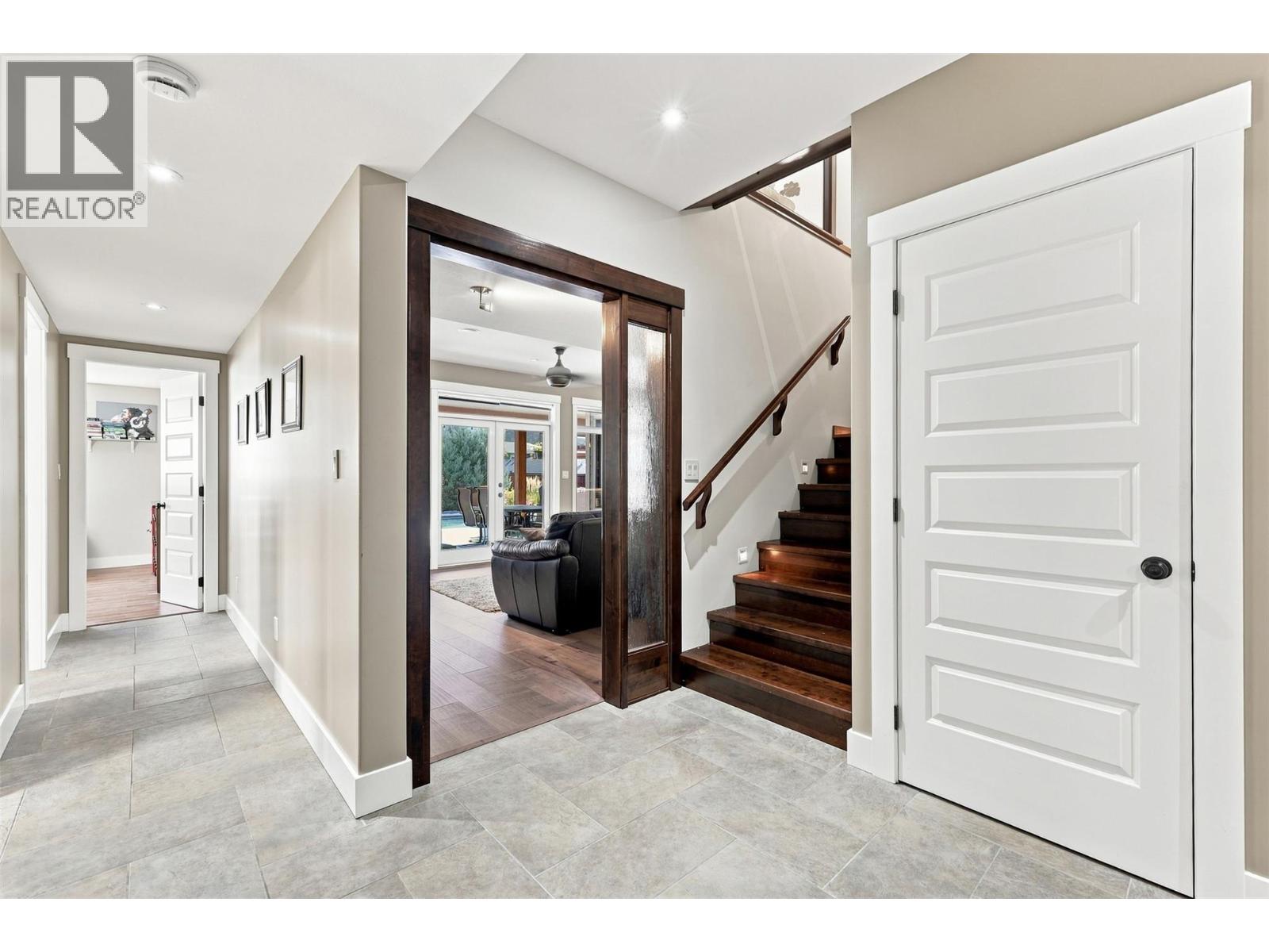 3079 Birkenhead Drive, Kamloops, British Columbia  V2E 2T6 - Photo 43 - 10398951