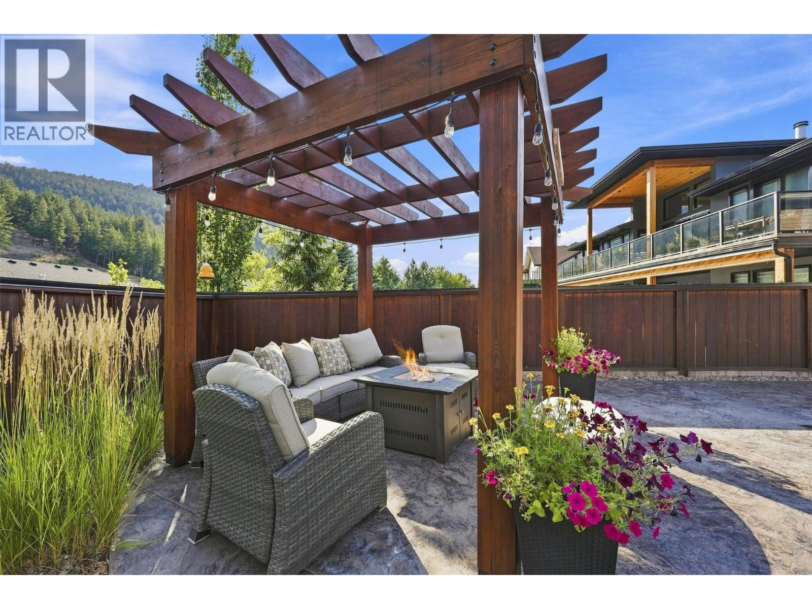 3079 Birkenhead Drive, Kamloops, British Columbia  V2E 2T6 - Photo 57 - 10398951