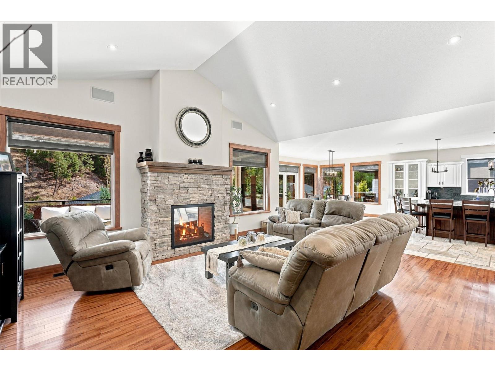 3079 Birkenhead Drive, Kamloops, British Columbia  V2E 2T6 - Photo 6 - 10398951