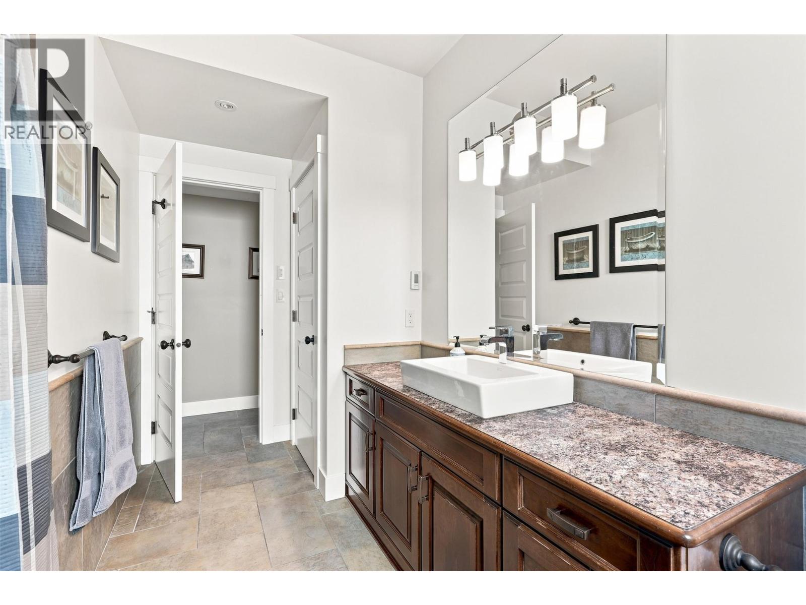 3079 Birkenhead Drive, Kamloops, British Columbia  V2E 2T6 - Photo 72 - 10398951