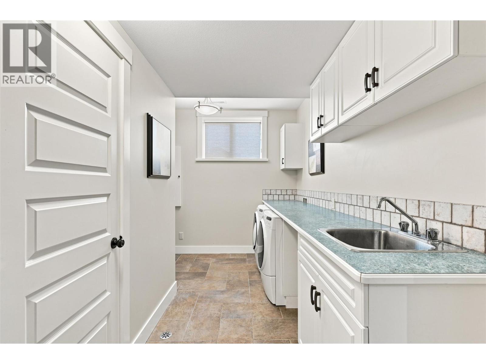 3079 Birkenhead Drive, Kamloops, British Columbia  V2E 2T6 - Photo 76 - 10398951