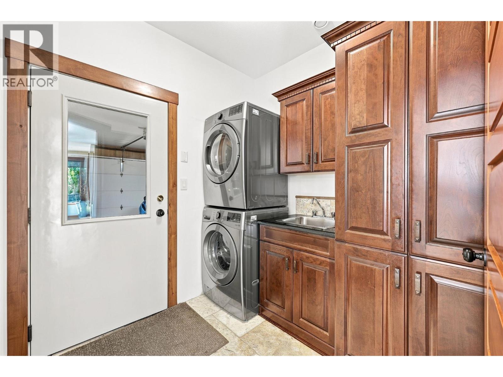 3079 Birkenhead Drive, Kamloops, British Columbia  V2E 2T6 - Photo 78 - 10398951