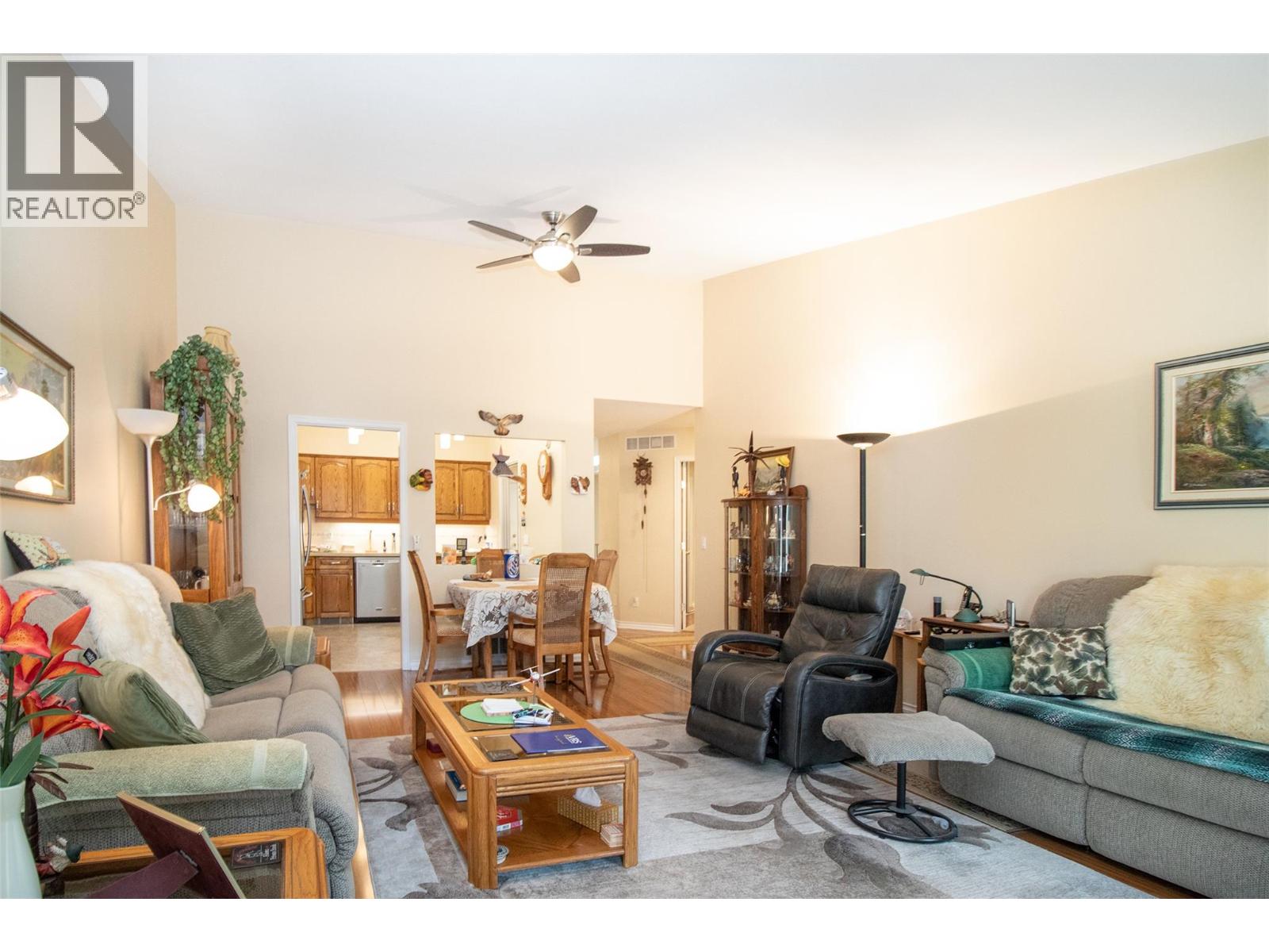 1885 Parkview Crescent Unit# 112, Kelowna, British Columbia  V1X 7E2 - Photo 3 - 10398818