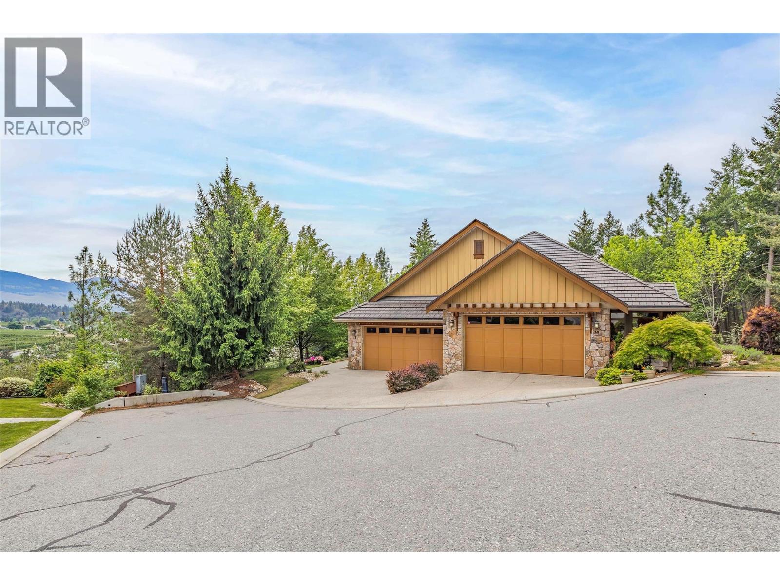 669 Long Ridge Drive Unit# 13, Kelowna, British Columbia  V1V 2R9 - Photo 1 - 10398903