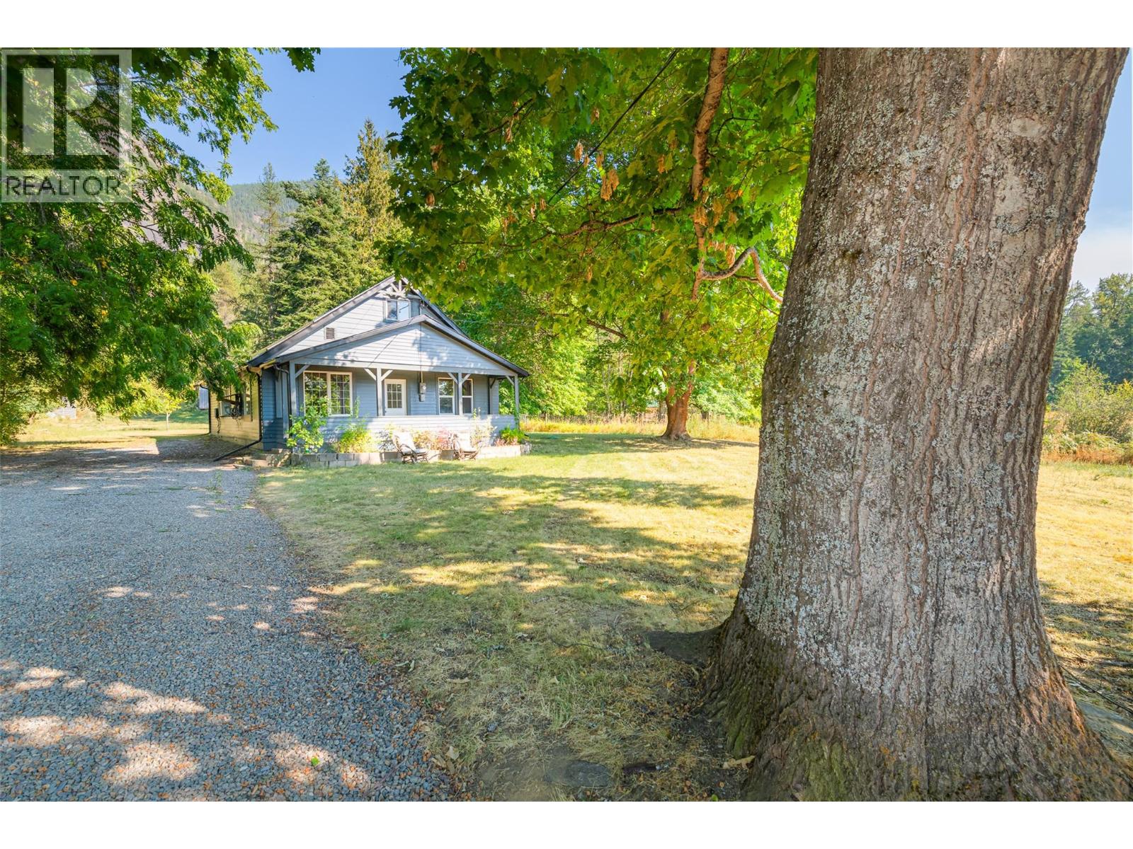 4638 Samuelson Road, Canyon, British Columbia  V0B 1C1 - Photo 23 - 10398870