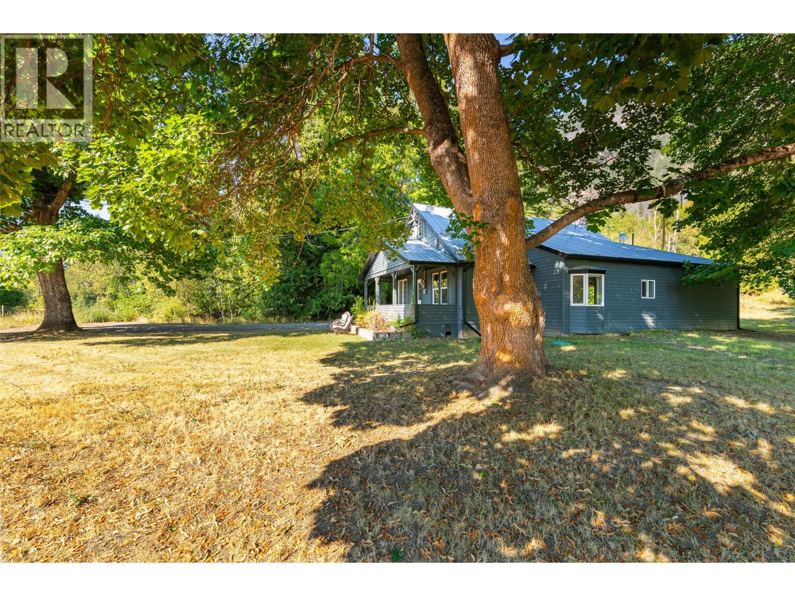 4638 Samuelson Road, Canyon, British Columbia  V0B 1C1 - Photo 25 - 10398870