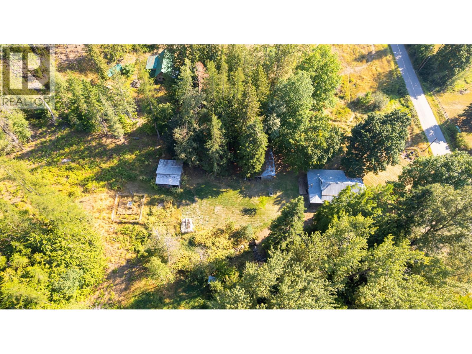 4638 Samuelson Road, Canyon, British Columbia  V0B 1C1 - Photo 36 - 10398870