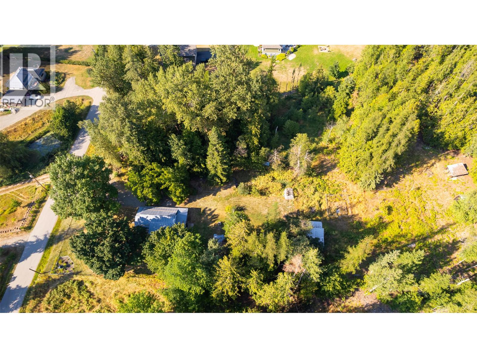 4638 Samuelson Road, Canyon, British Columbia  V0B 1C1 - Photo 37 - 10398870