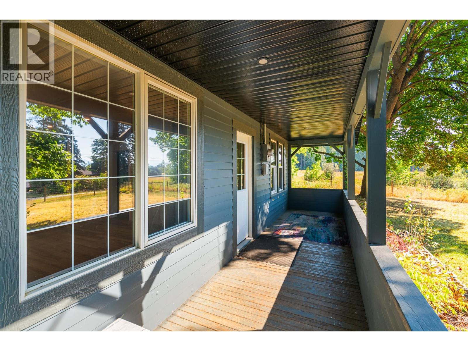 4638 Samuelson Road, Canyon, British Columbia  V0B 1C1 - Photo 7 - 10398870