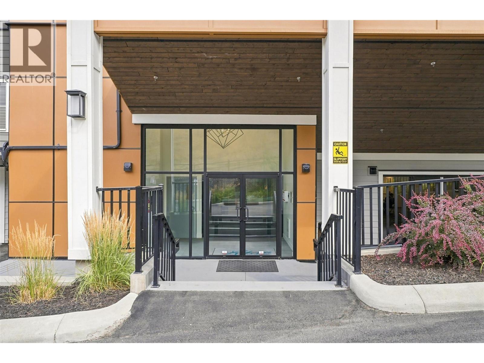 2046 Robson Place Unit# 105, Kamloops, British Columbia  V2E 0A5 - Photo 4 - 10397947