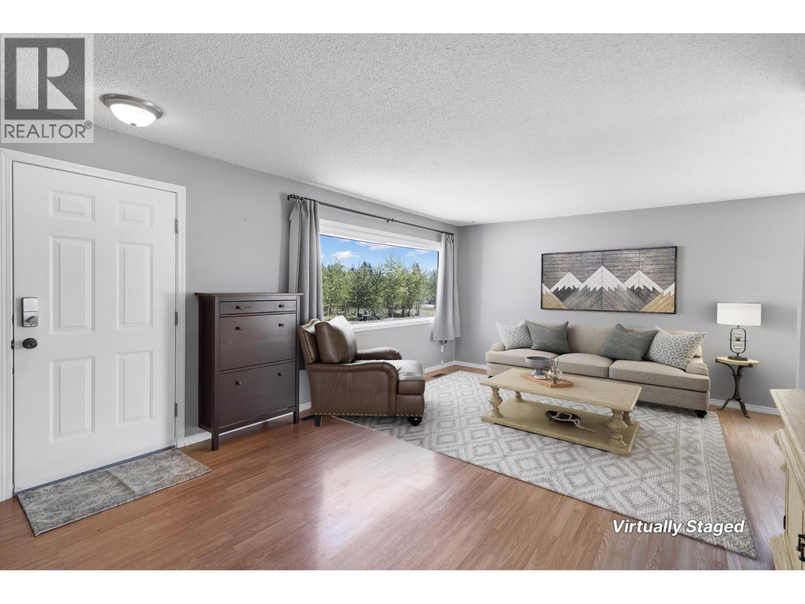 540 4 Avenue, Kimberley, British Columbia  V1A 2R9 - Photo 5 - 10398881