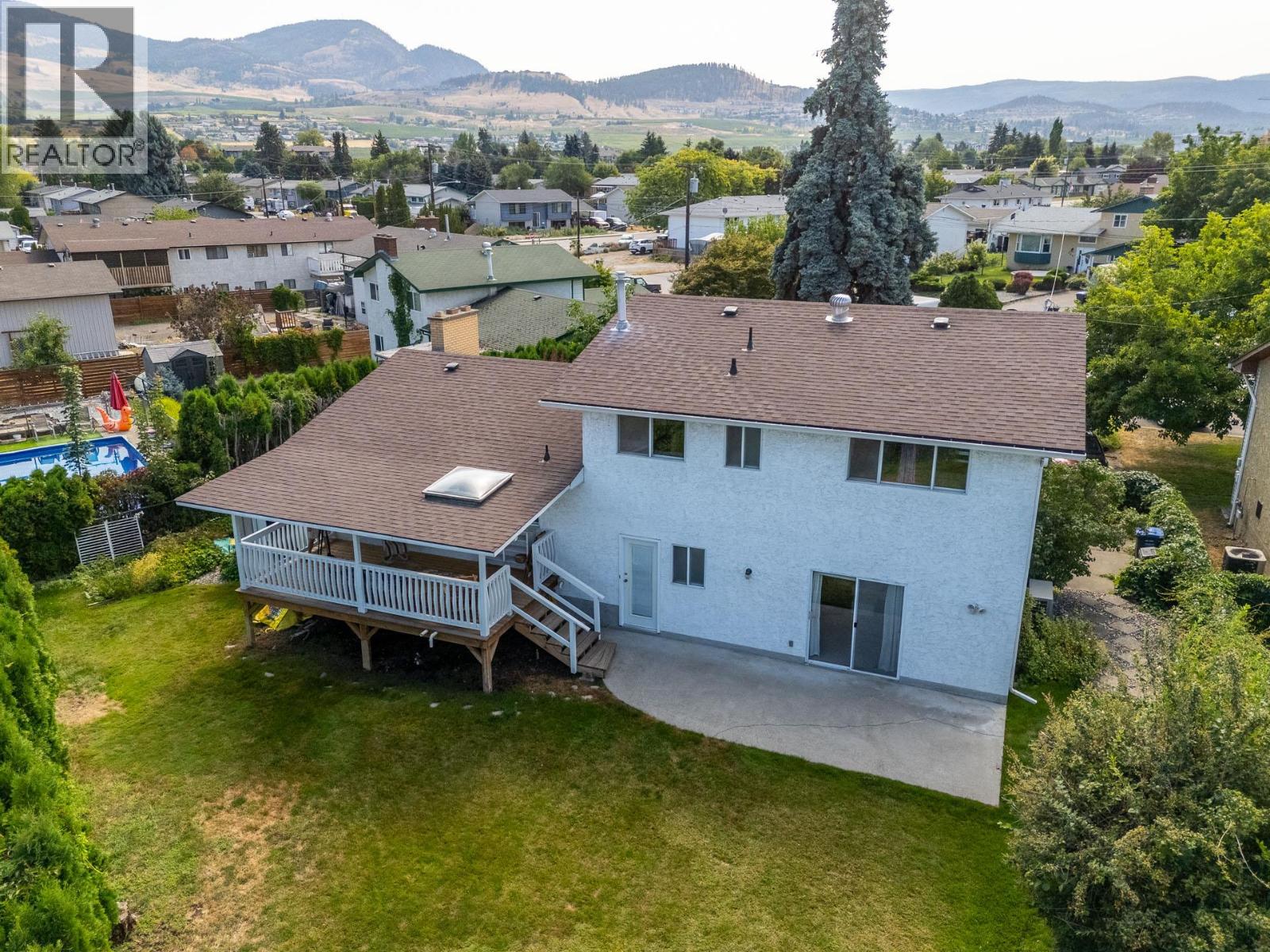 470 Eugene Road, Kelowna, British Columbia  V1X 2M4 - Photo 3 - 10398709