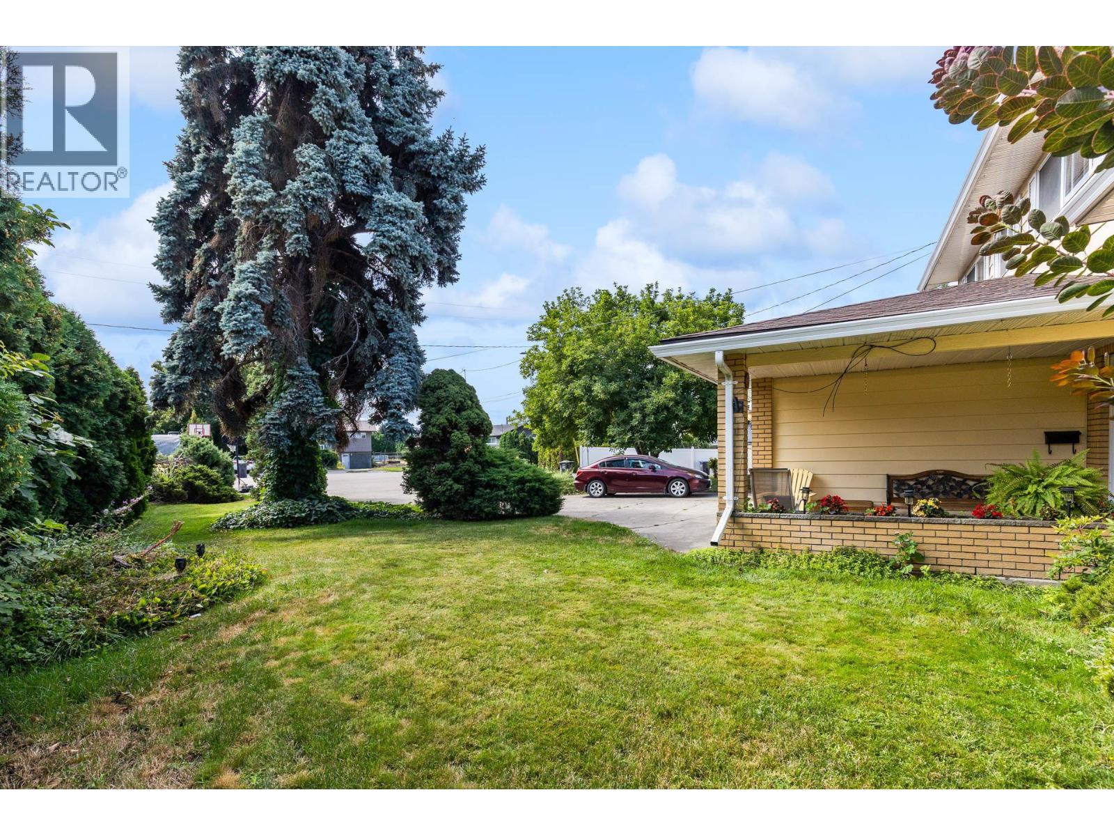 470 Eugene Road, Kelowna, British Columbia  V1X 2M4 - Photo 39 - 10398709
