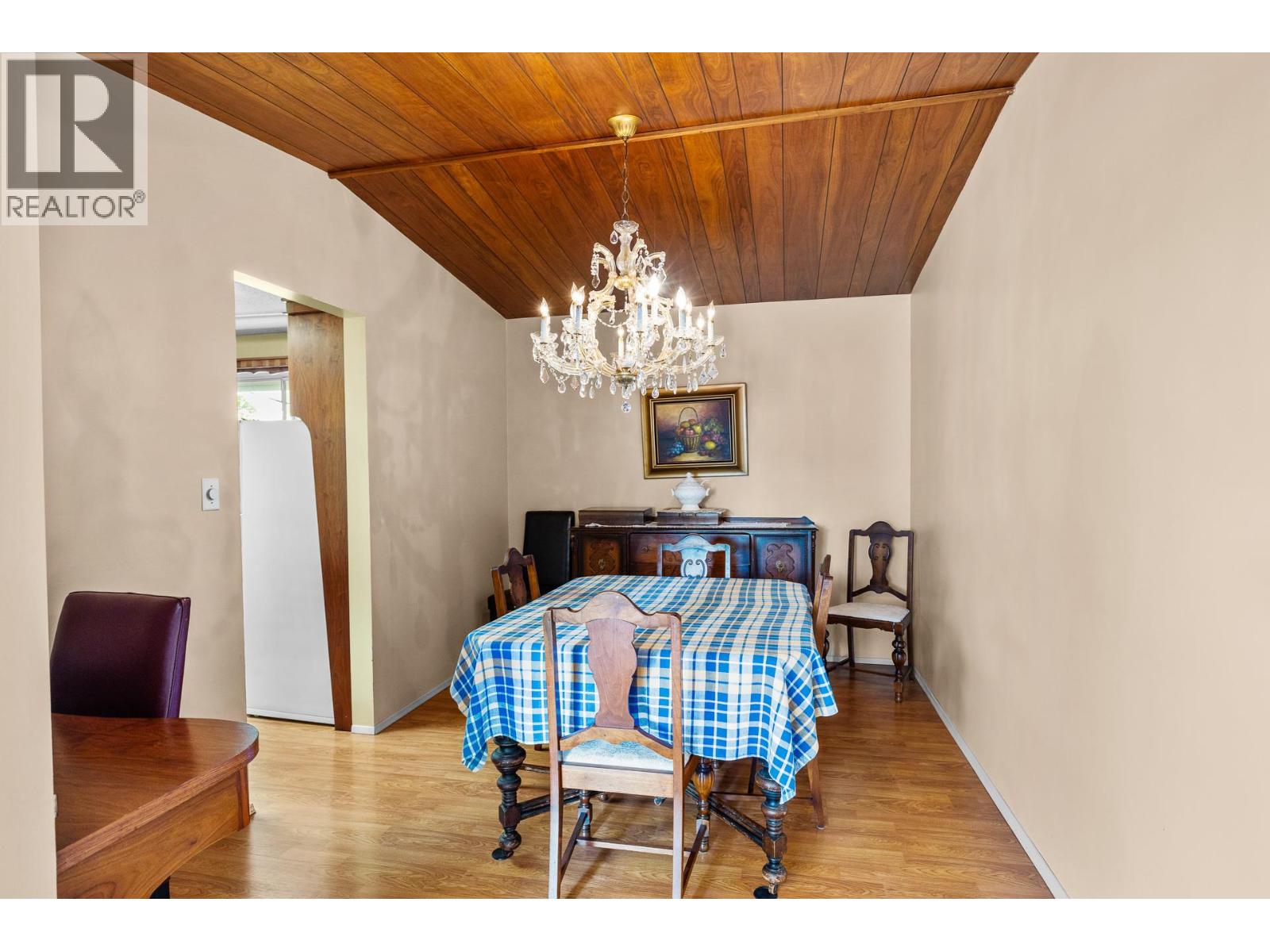 470 Eugene Road, Kelowna, British Columbia  V1X 2M4 - Photo 9 - 10398709