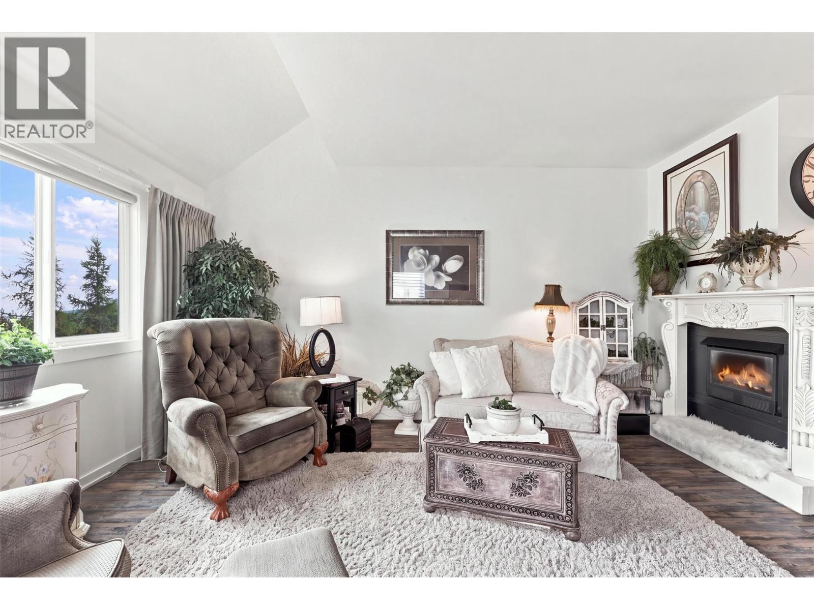 1795 Summit Drive Unit# 11, Kamloops, British Columbia  V2E 2E8 - Photo 6 - 10398634