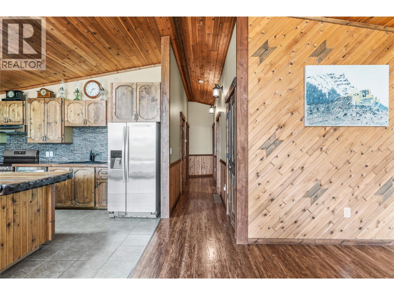 2280 Deep Creek Road, Enderby, British Columbia  V4Y 4J3 - Photo 14 - 10397739