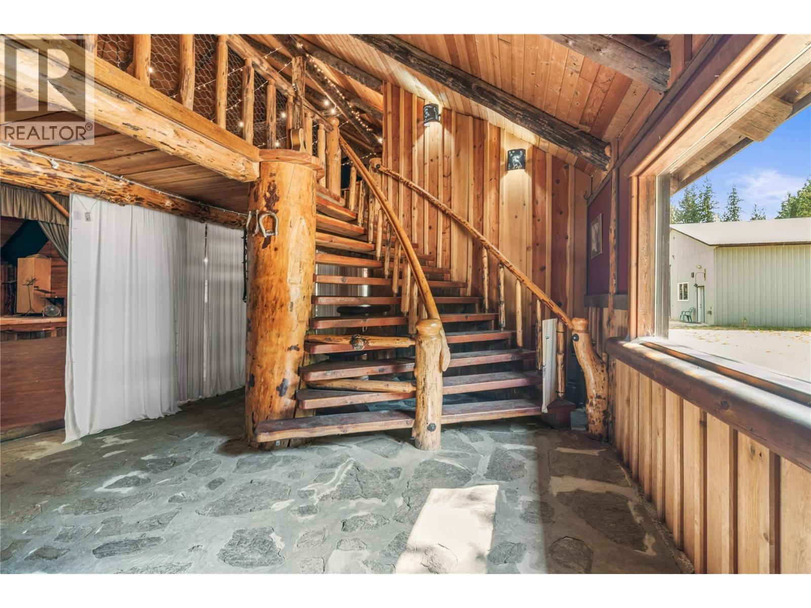 2280 Deep Creek Road, Enderby, British Columbia  V4Y 4J3 - Photo 76 - 10397739