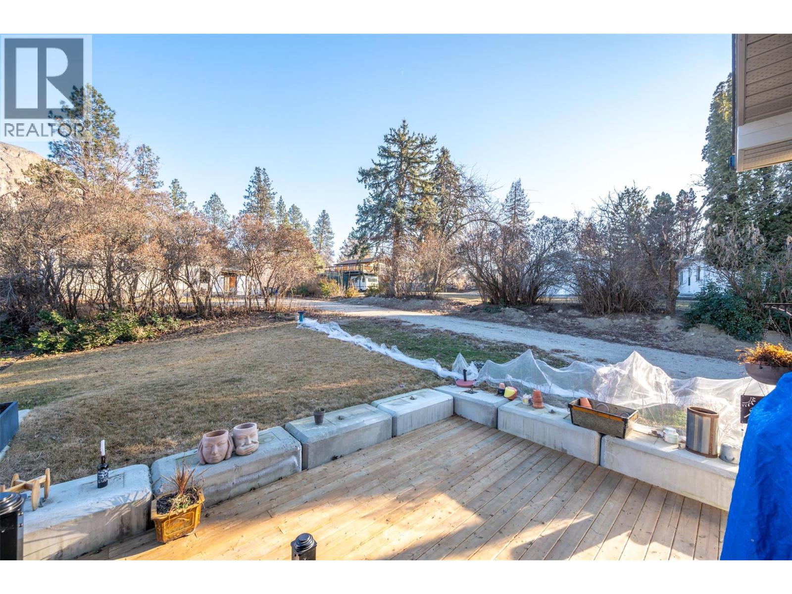 1149 Maple Street, Okanagan Falls, British Columbia  V0H 1R2 - Photo 31 - 10398921