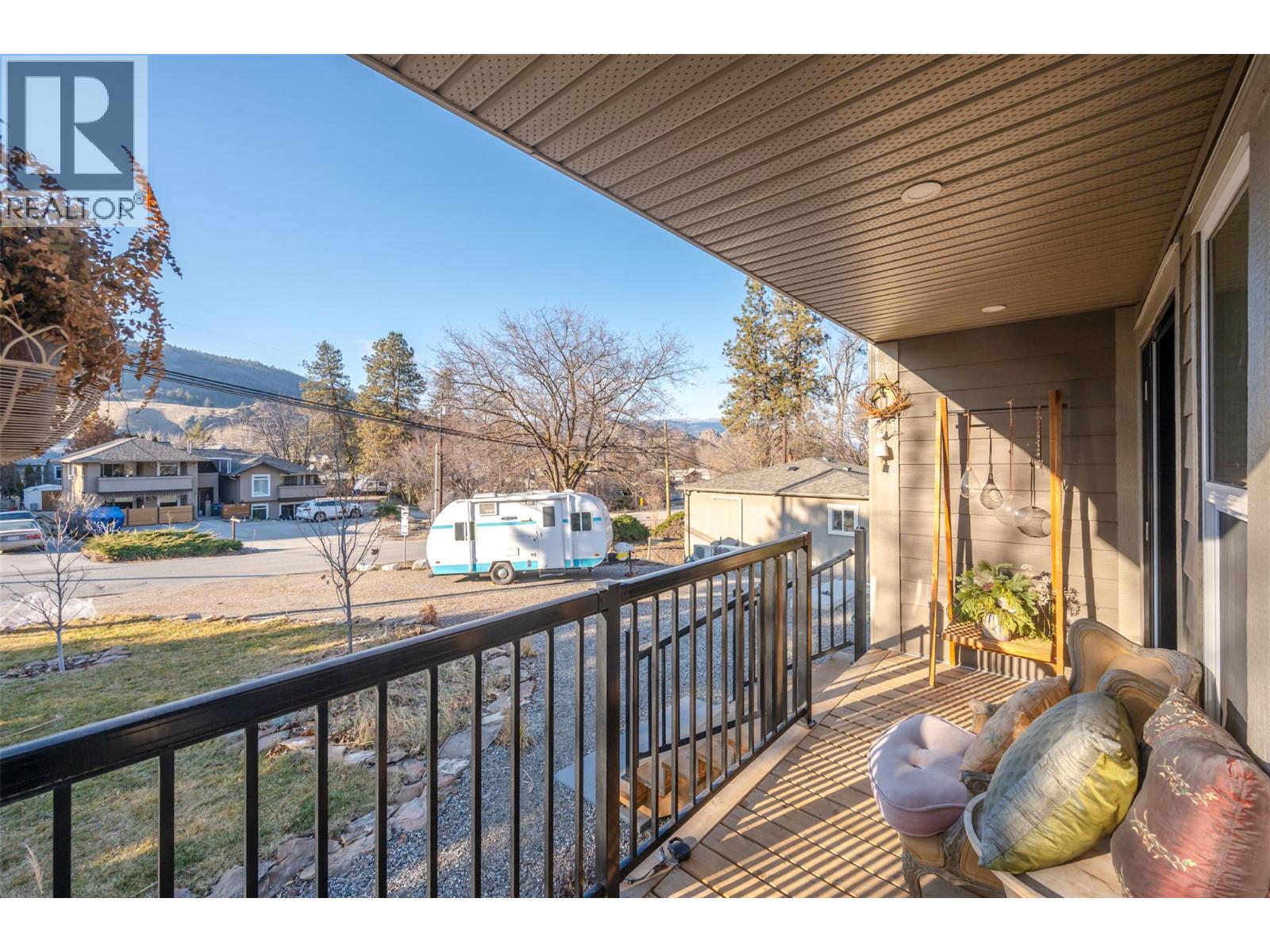 1149 Maple Street, Okanagan Falls, British Columbia  V0H 1R2 - Photo 9 - 10398921