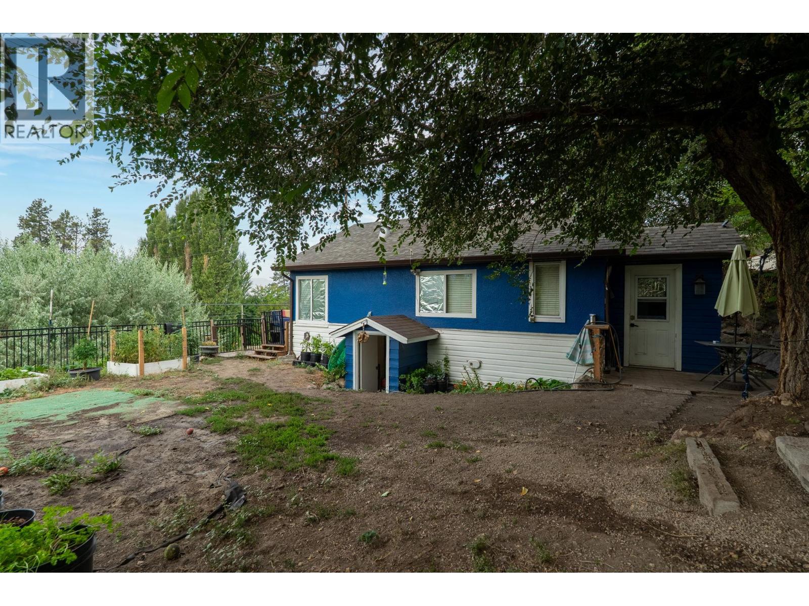 1350 Bentien Road, Kelowna, British Columbia  V1X 7K3 - Photo 2 - 10398762