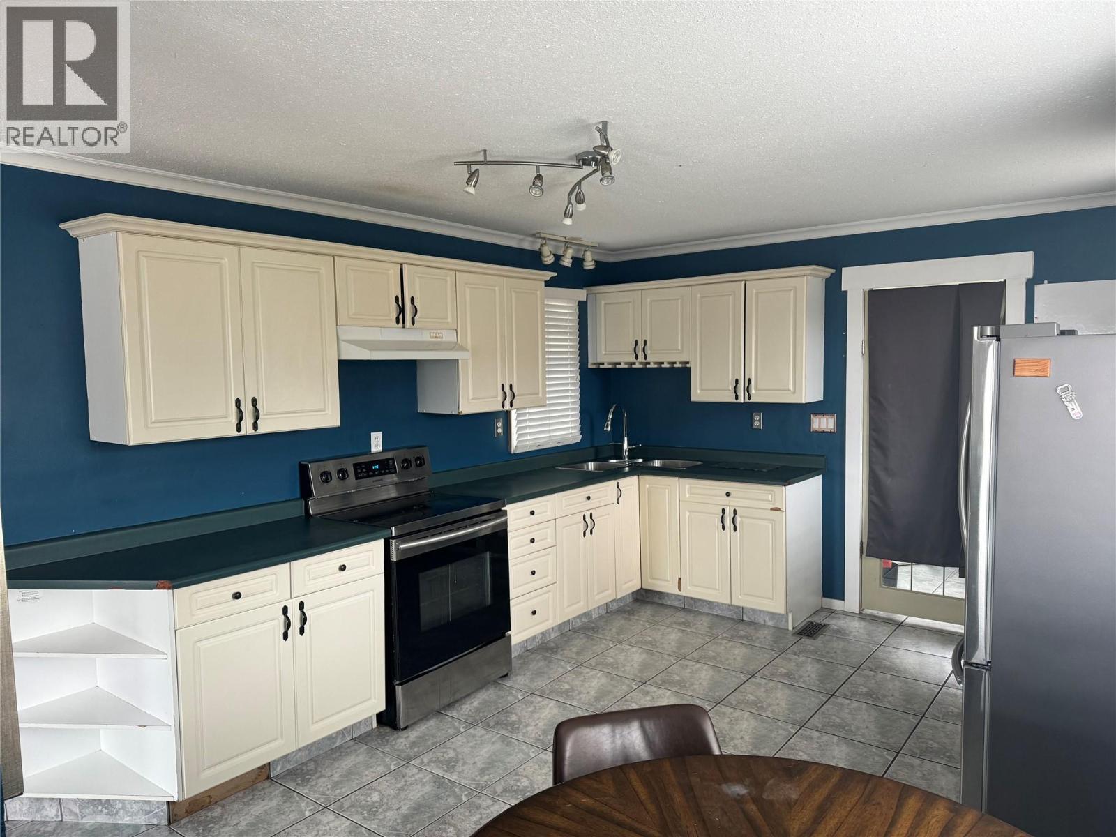 1350 Bentien Road, Kelowna, British Columbia  V1X 7K3 - Photo 21 - 10398762