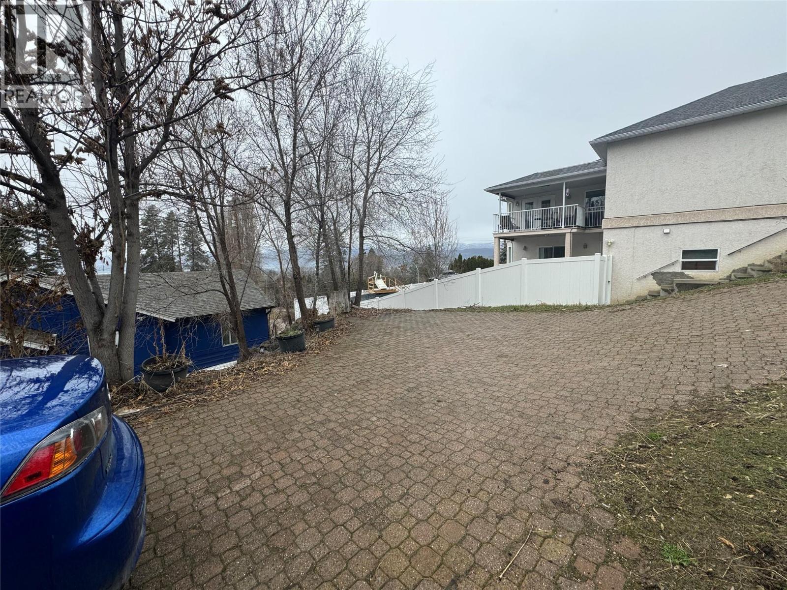 1350 Bentien Road, Kelowna, British Columbia  V1X 7K3 - Photo 8 - 10398762