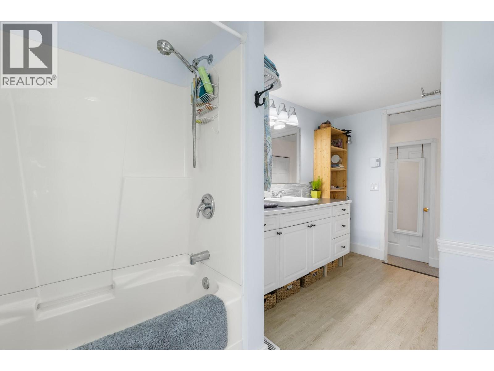987 Garland Street, Kelowna, British Columbia  V1Y 3M9 - Photo 22 - 10398772