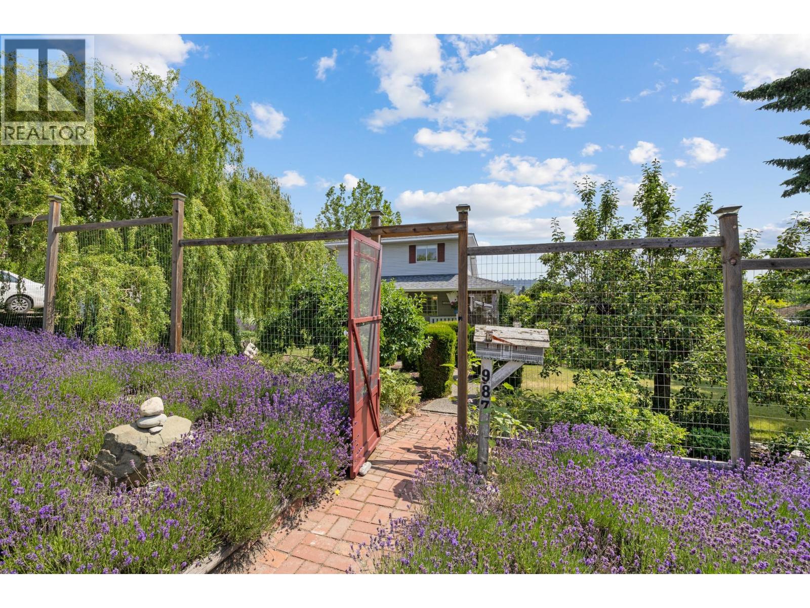 987 Garland Street, Kelowna, British Columbia  V1Y 3M9 - Photo 44 - 10398772