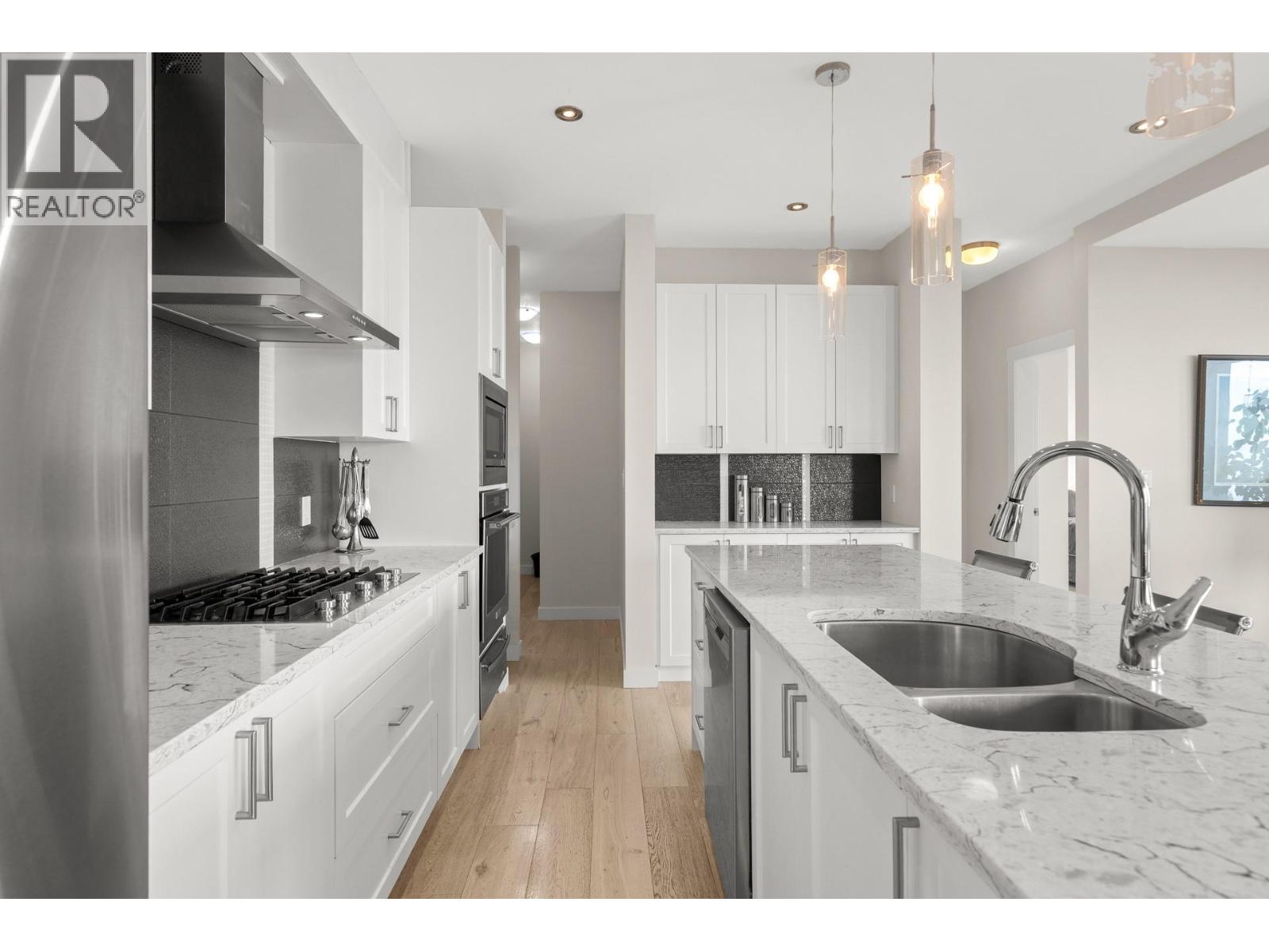 1534 Gregory Road, West Kelowna, British Columbia  V4T 2V7 - Photo 14 - 10398168