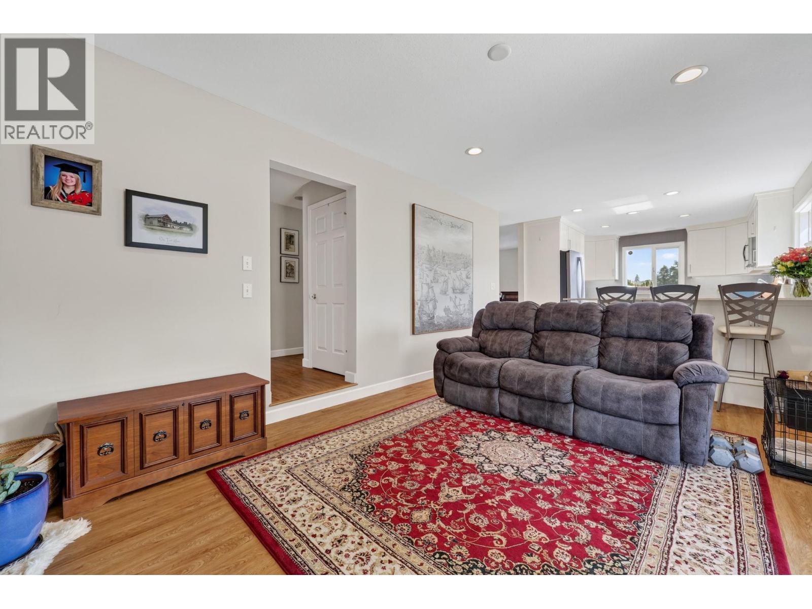 2054 Aster Road, Kelowna, British Columbia  V1V 1P4 - Photo 16 - 10398953