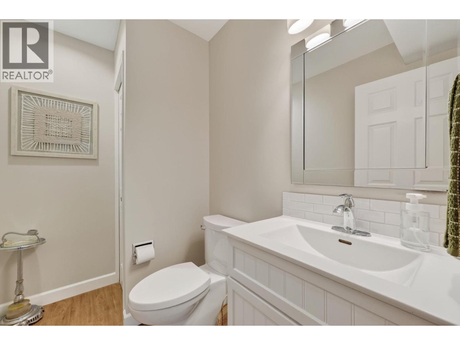 2054 Aster Road, Kelowna, British Columbia  V1V 1P4 - Photo 18 - 10398953