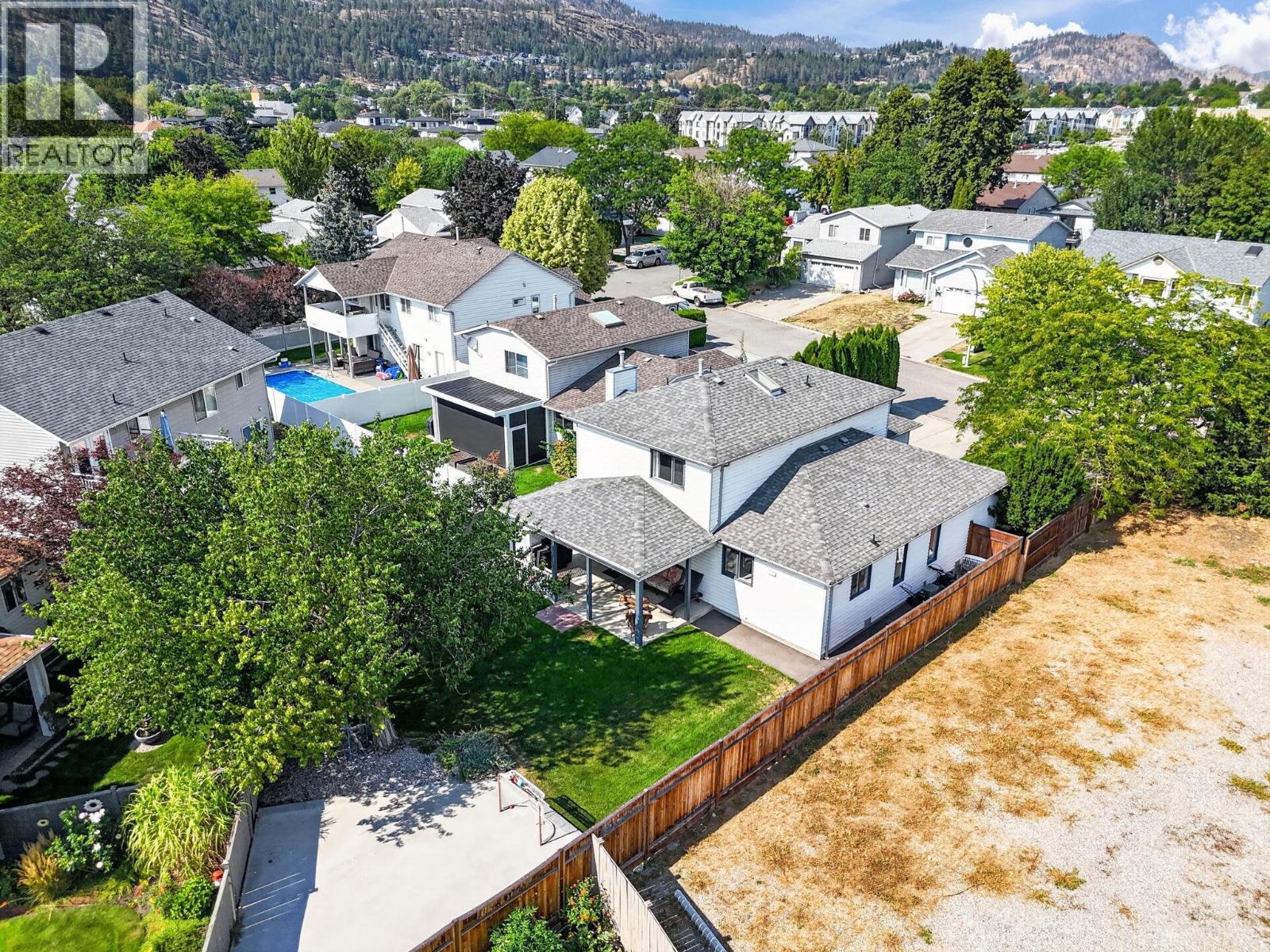 2054 Aster Road, Kelowna, British Columbia  V1V 1P4 - Photo 34 - 10398953